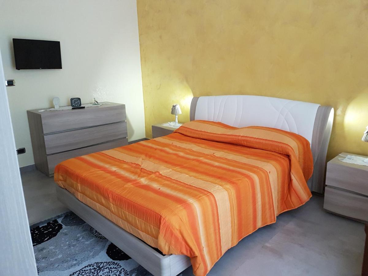 Casa Chic Apartment Барлета Екстериор снимка